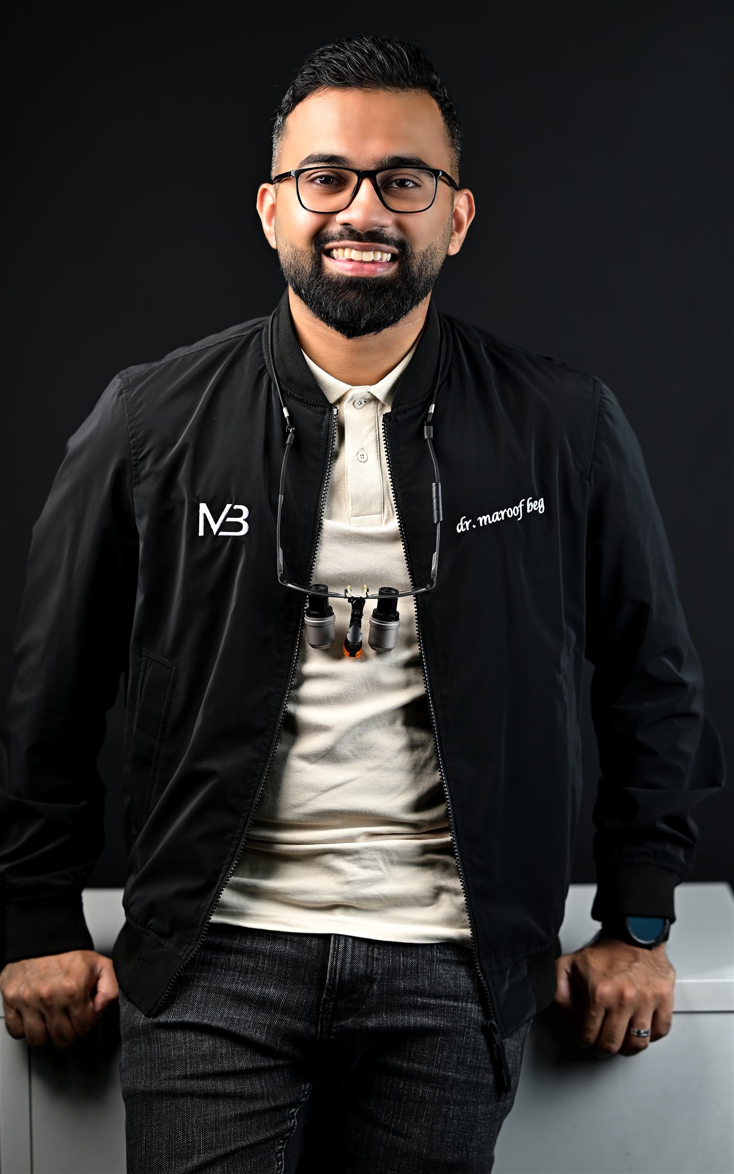 Portrait of Dr. Maroof Beg, specialist aesthetic restorative dentist in Dubai