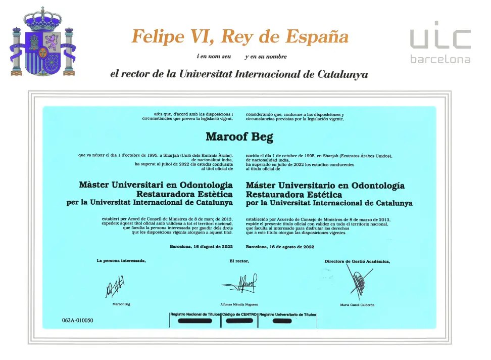 Official Título diploma for the Master's Degree in Advanced Aesthetic Restorative Dentistry, Universitat Internacional de Catalunya, Barcelona, issued under Spanish royal decree and signed by King Felipe VI, dated 16 August 2022